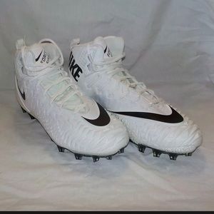 size 14.5 football cleats